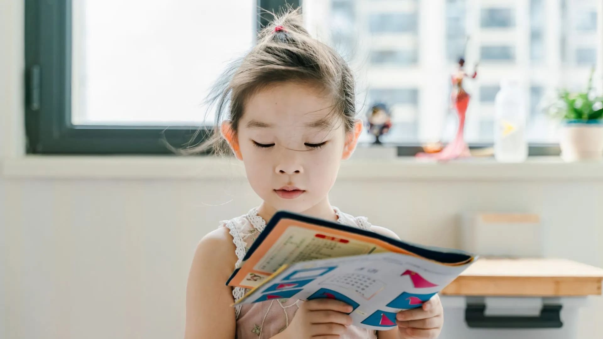 10 Ways to Raise a Child Who Loves to Read